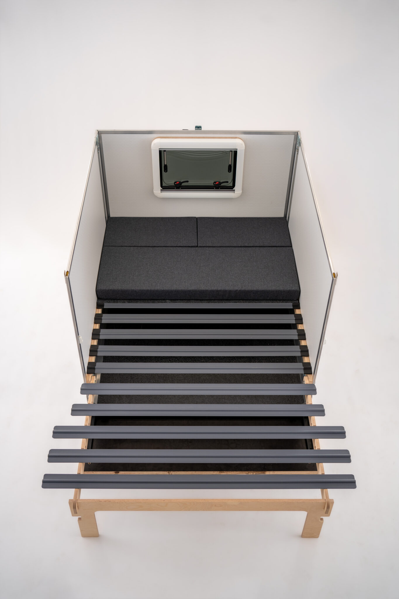 12.Aufbau Liegefläche